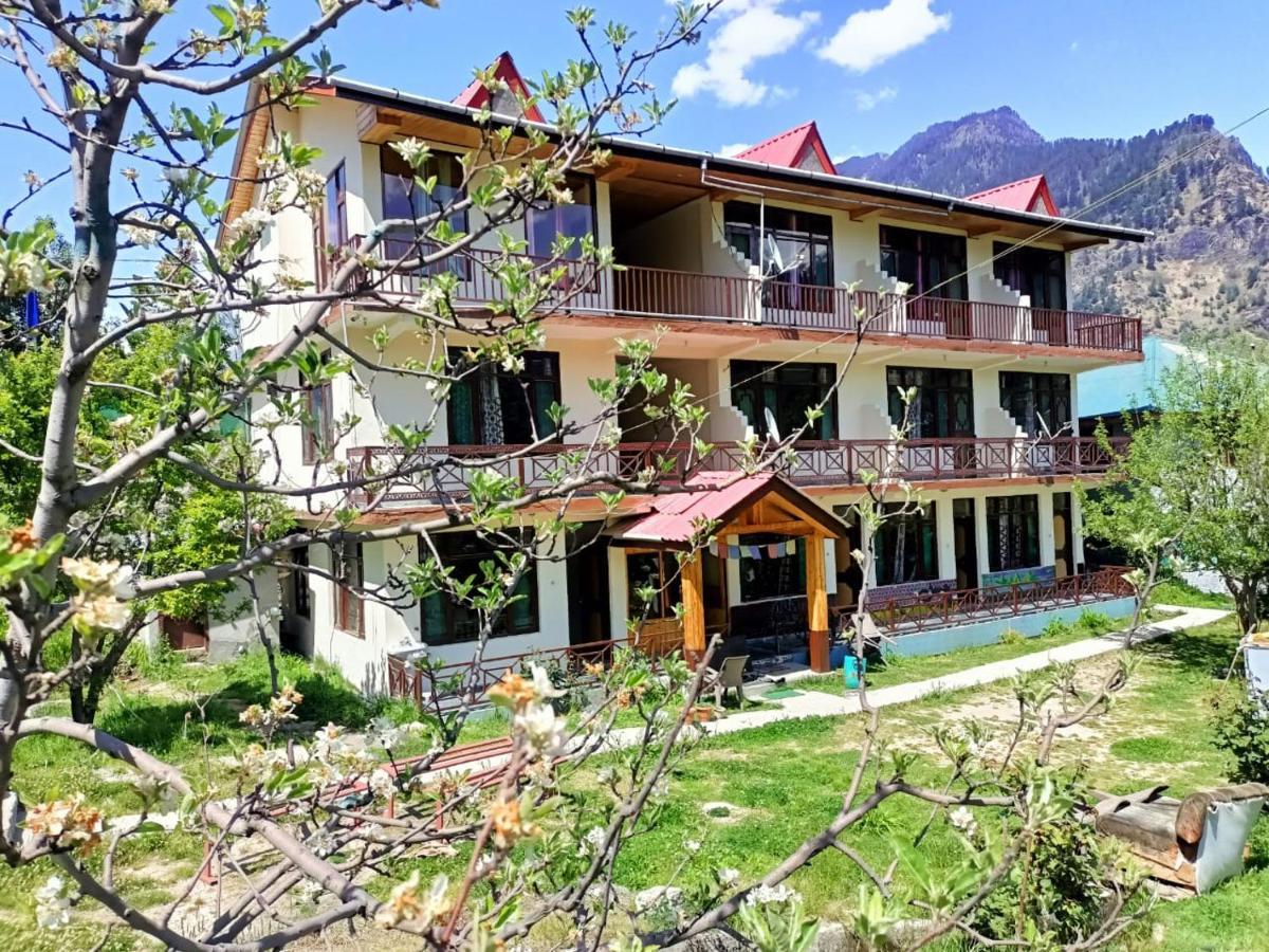 Rashpa Cottage Manāli Eksteriør bilde