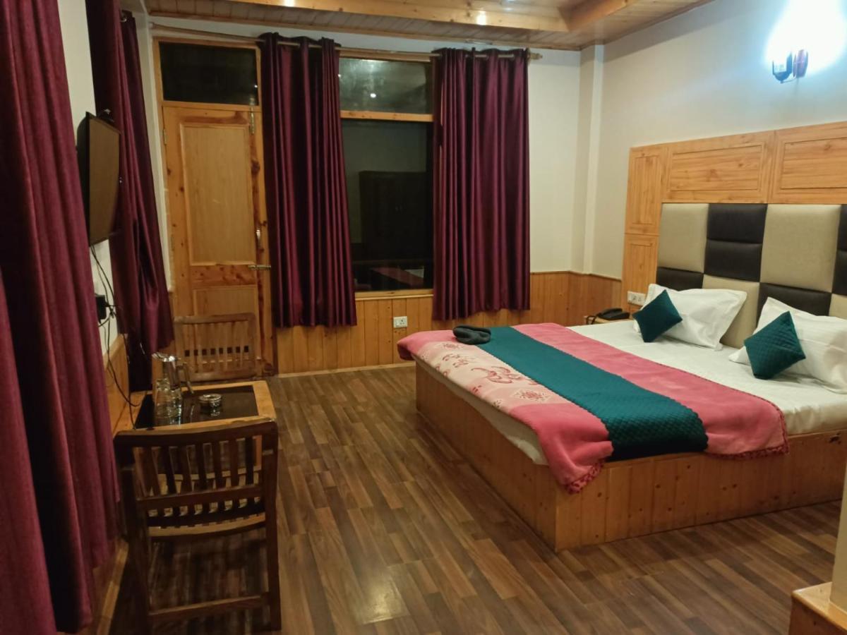 Rashpa Cottage Manāli Eksteriør bilde