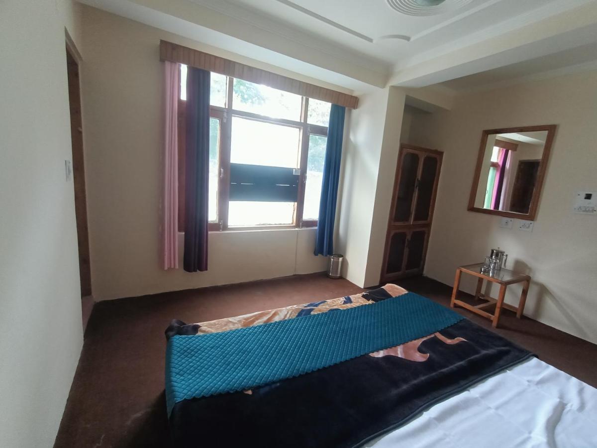 Rashpa Cottage Manāli Eksteriør bilde